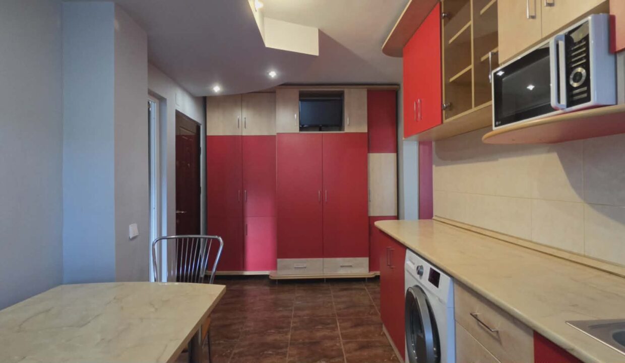 AP1487-Ap. 2 cam. decomandat de închiriat str. Moldovei-15