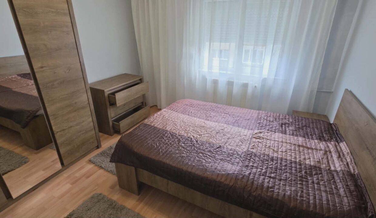 AP1487-Ap. 2 cam. decomandat de închiriat str. Moldovei-19