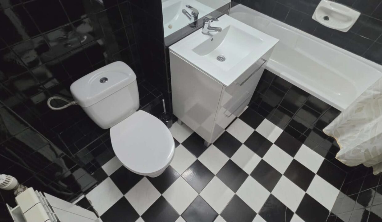 AP1487-Ap. 2 cam. decomandat de închiriat str. Moldovei-23