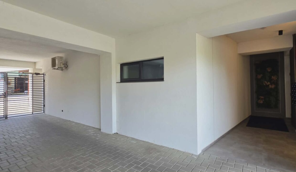 AP1491-Eas Residence str Clujului ap 2 cam de inchiriat et 3 ap 19-09