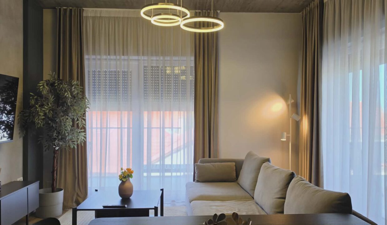 AP1492-Eas residence str Clujului et 2 ap 13 de inchiriat-13