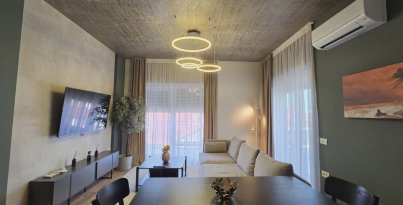 Ap. 2 cam de închiriat în Bloc Premium/str. Clujului-AP1492