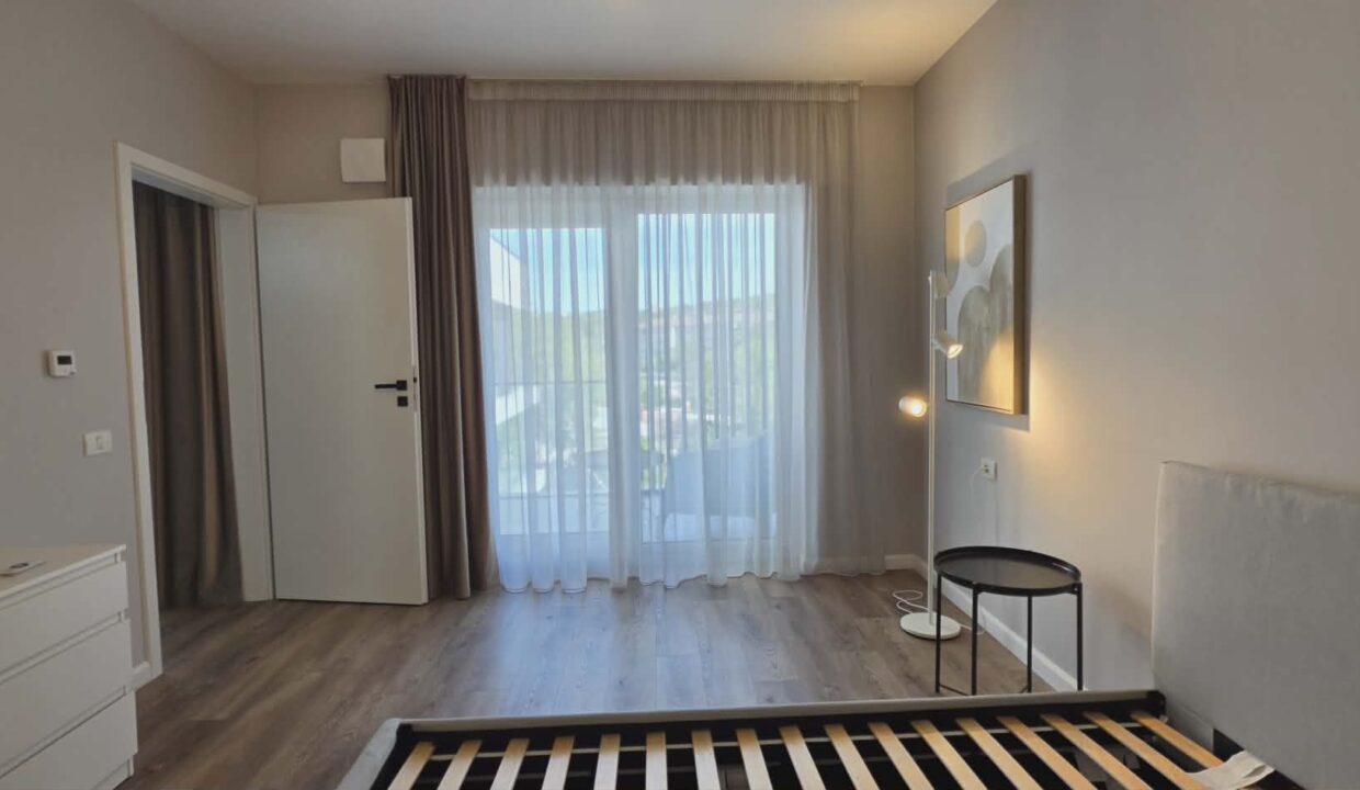 AP1494-Ap 8 et 2 Eas str Clujului de inchiriat-21