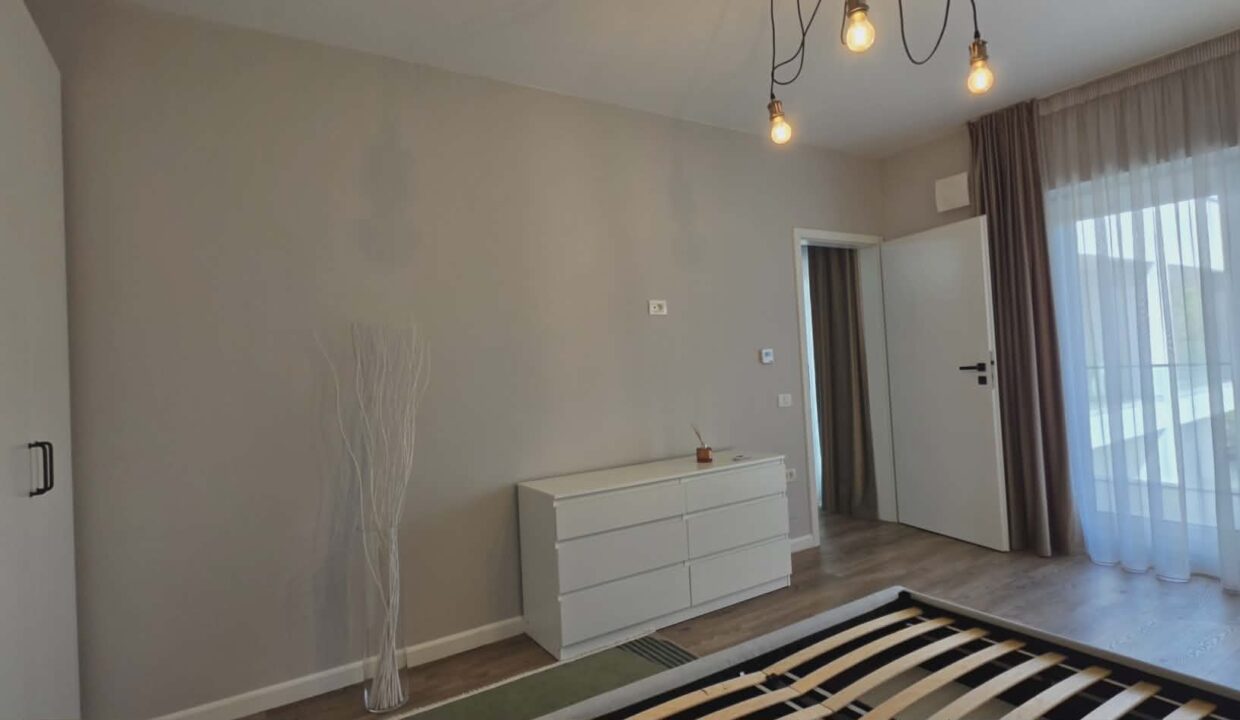 AP1494-Ap 8 et 2 Eas str Clujului de inchiriat-22