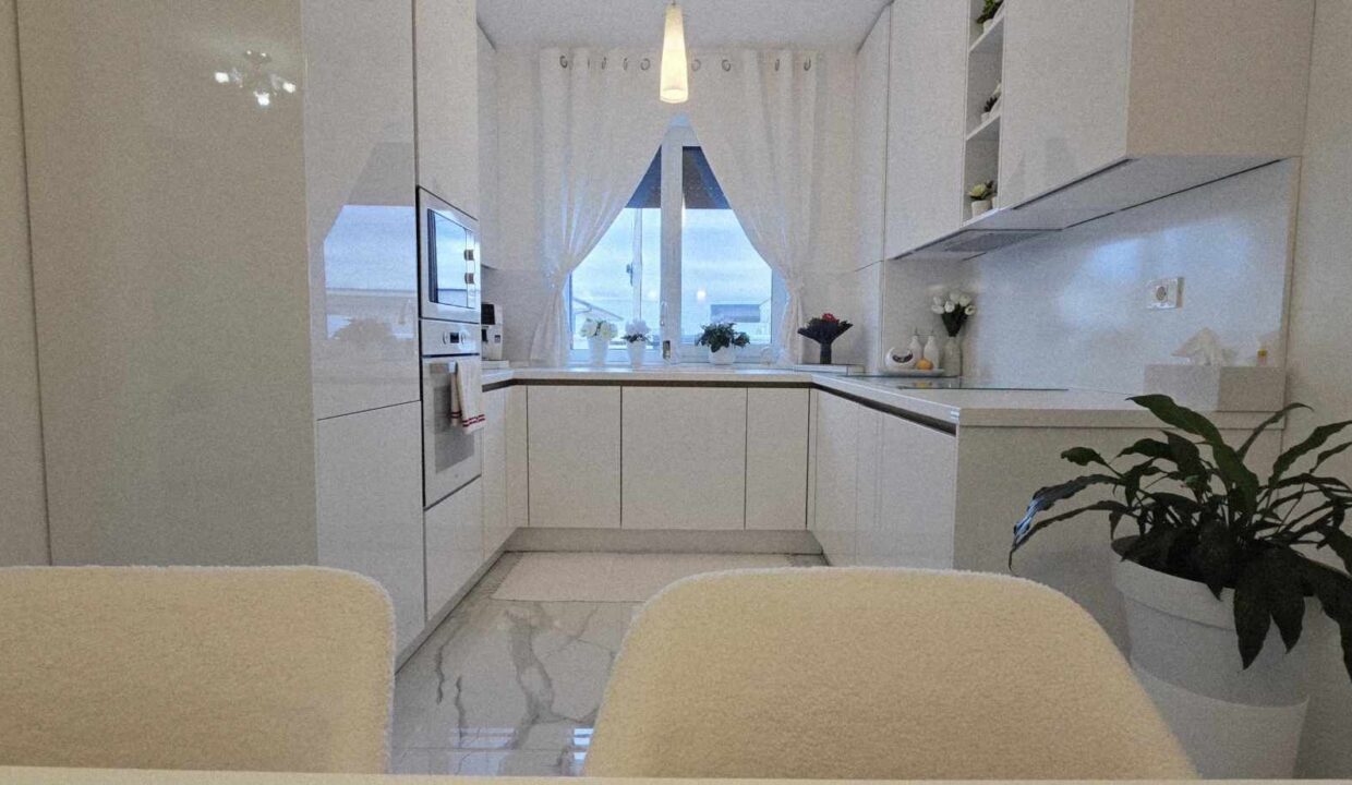 CV0506-Casa noua pe nivel de vanzare, Santandrei-27