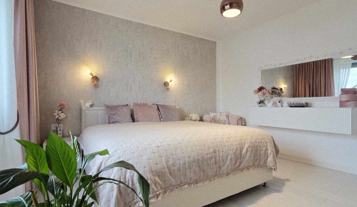 CV0506-Casa noua pe nivel de vanzare, Santandrei-48