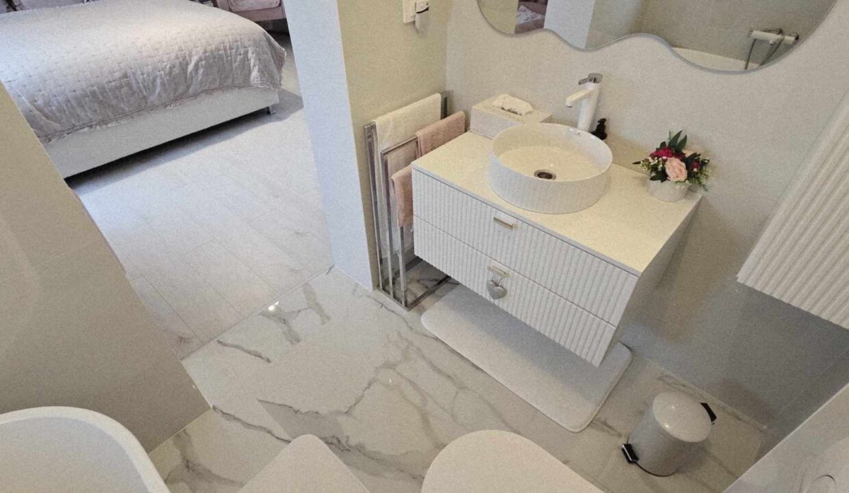 CV0506-Casa noua pe nivel de vanzare, Santandrei-51