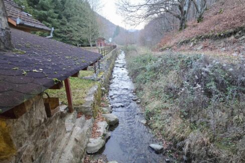 CV0524-Casa Pensiune, doua imobile intr-unul singur de vanzare, Valea Bratcutei, Bihor-31