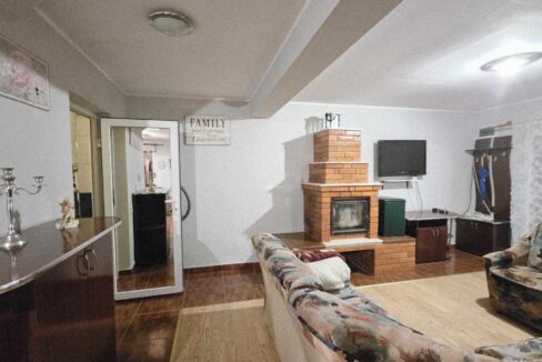 CV0524-Casa Pensiune, doua imobile intr-unul singur de vanzare, Valea Bratcutei, Bihor-83