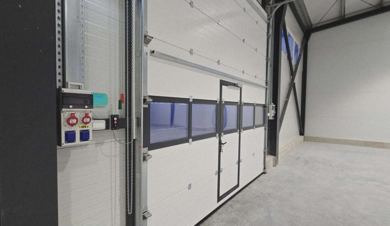 H0031-Hala de inchiriat spatiu de depozitare, showroom, birouri-19