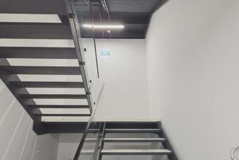 H0031-Hala de inchiriat spatiu de depozitare, showroom, birouri-28