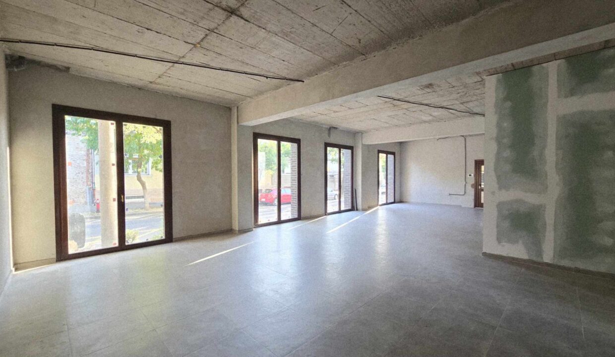 SC0133-Spatiu comercial de inchiriat, str. Cuza Voda-15