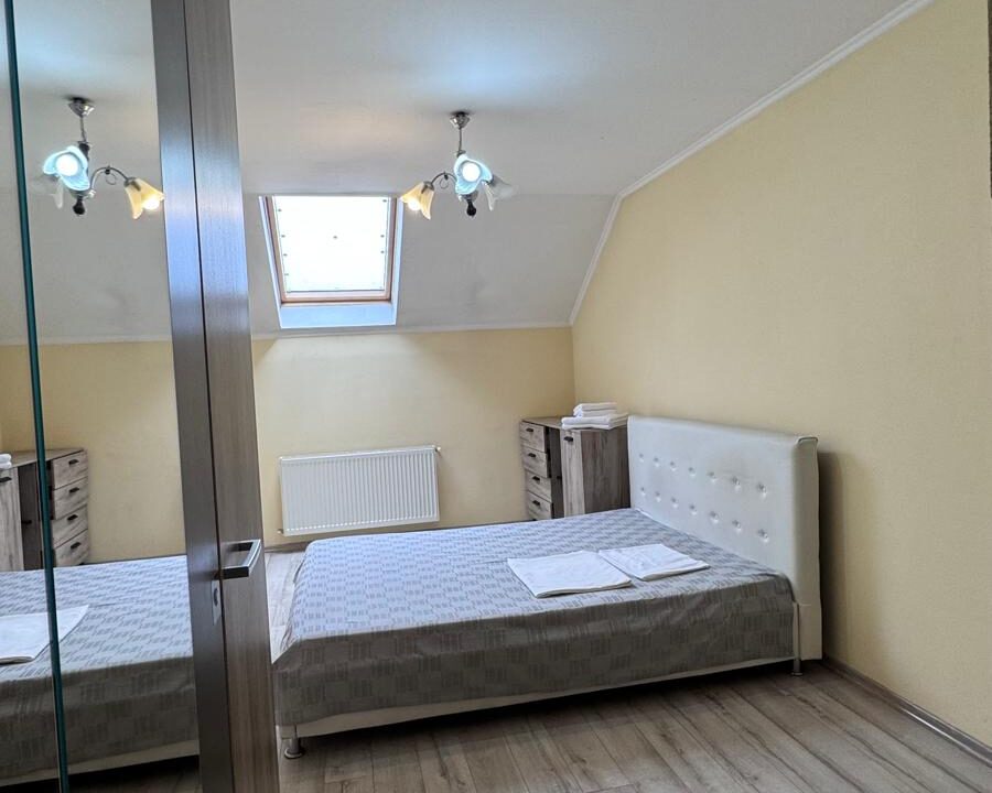 aaf86dee-3358-45fc-8acf-c09271ed093f