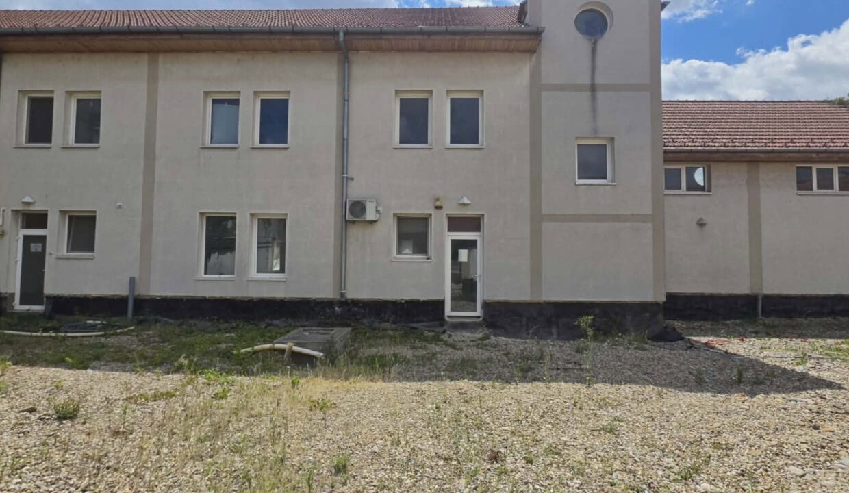 AF0011-Cladire multifunctionala de vanzare central, str. Kogalniceanu-07