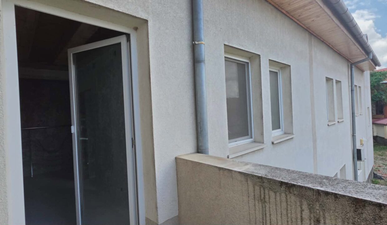 AF0011-Cladire multifunctionala de vanzare central, str. Kogalniceanu-36