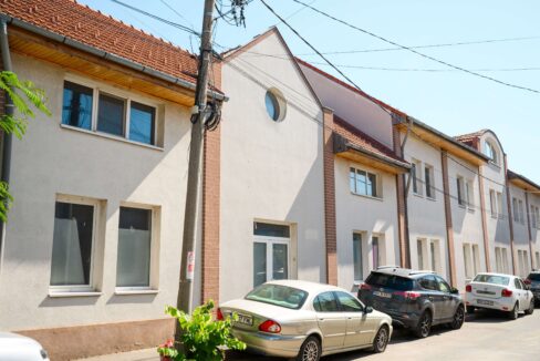 AF0011-Cladire multifunctionala de vanzare central, str. Kogalniceanu-42