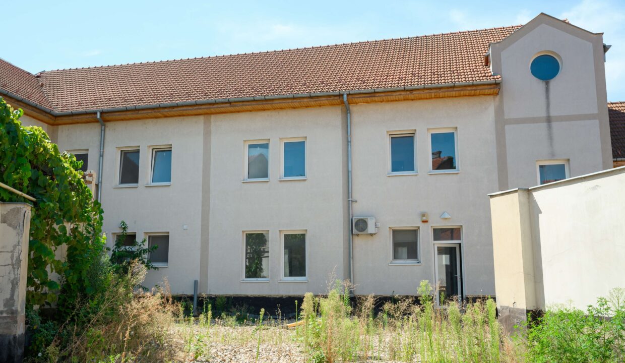 AF0011-Cladire multifunctionala de vanzare central, str. Kogalniceanu-45