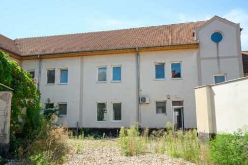 AF0011-Cladire multifunctionala de vanzare central, str. Kogalniceanu-45