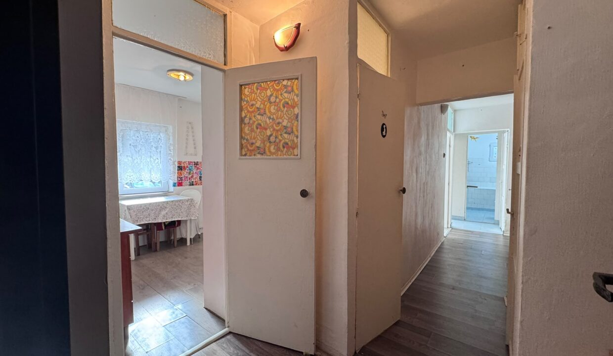 AP1515-Ap 3 camere de închiriat Sf Apostol Andrei-08