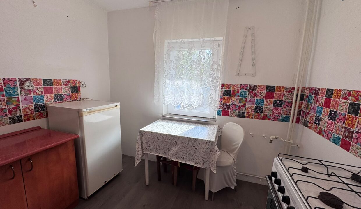 AP1515-Ap 3 camere de închiriat Sf Apostol Andrei-24