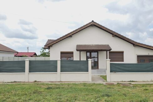 CV0527-Casa parter de vânzare, Sântandrei-01