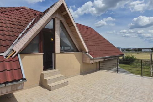 CV0528-Casa de inchiriat, Sânmartin, str. Petru Maior-05