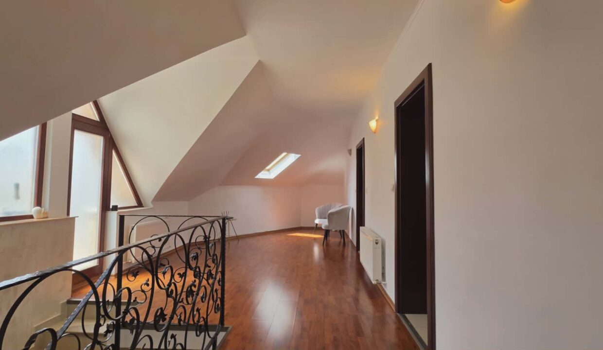 CV0528-Casa de inchiriat, Sânmartin, str. Petru Maior-20