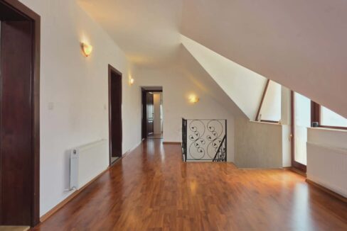 CV0528-Casa de inchiriat, Sânmartin, str. Petru Maior-22