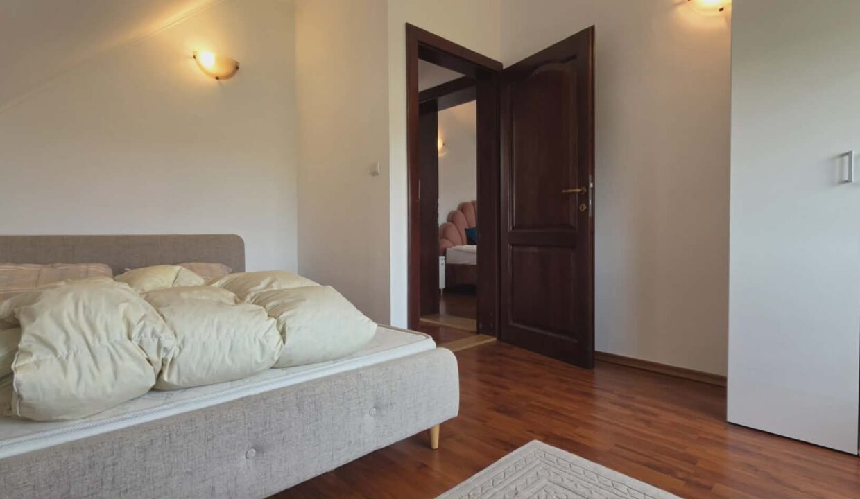 CV0528-Casa de inchiriat, Sânmartin, str. Petru Maior-27