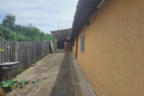 CV0529-Casa cu teren 3000 mp de vanzare str. Adevarului-27