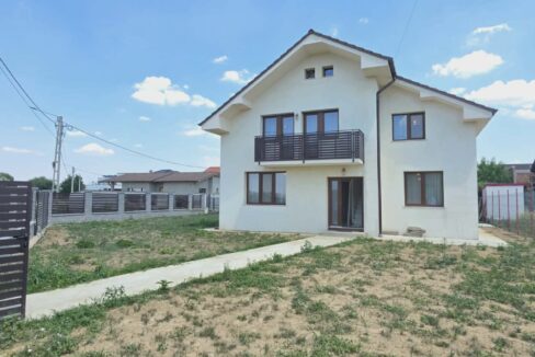 CV0530-Casa nouă Sanmartin cartier Lotus de inchiriat-05
