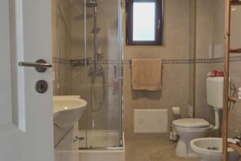 CV0530-Casa nouă Sanmartin cartier Lotus de inchiriat-40