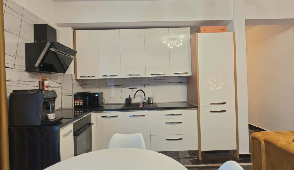 AP1523-Apartament ultrafinisat 2 cam. de vânzare, Prima Decebal, str. Oneștilor-19