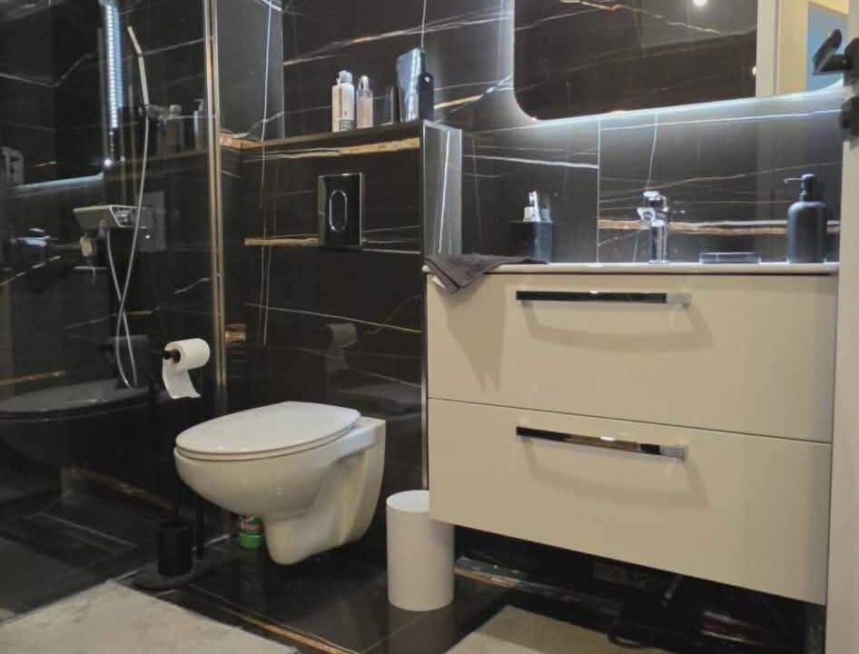 AP1523-Apartament ultrafinisat 2 cam. de vânzare, Prima Decebal, str. Oneștilor-38