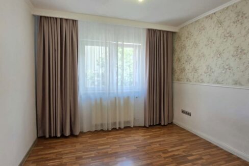 AP1528-Ap 3 cam de vanzare str Erofte Grigore, Iosia-22