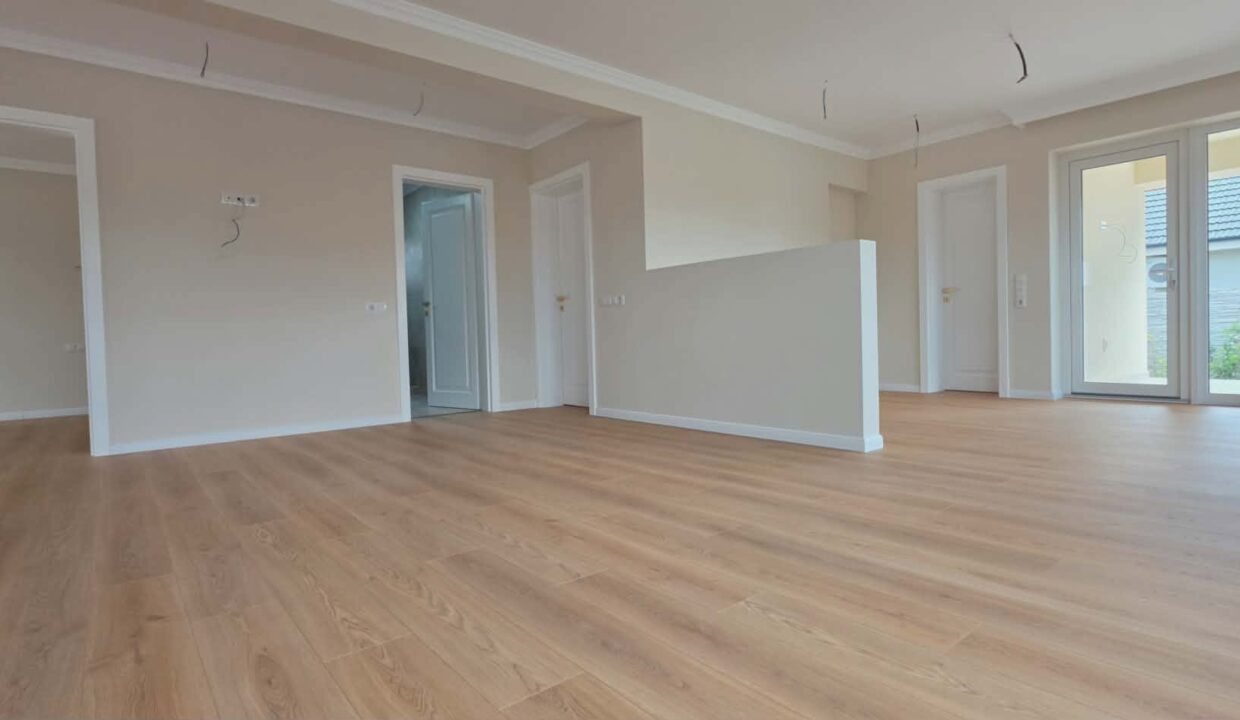 CV0501-Casa de vanzare, cart. Viena Residence-13