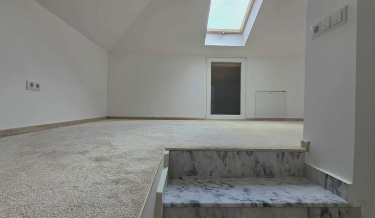 CV0501-Casa de vanzare, cart. Viena Residence-21