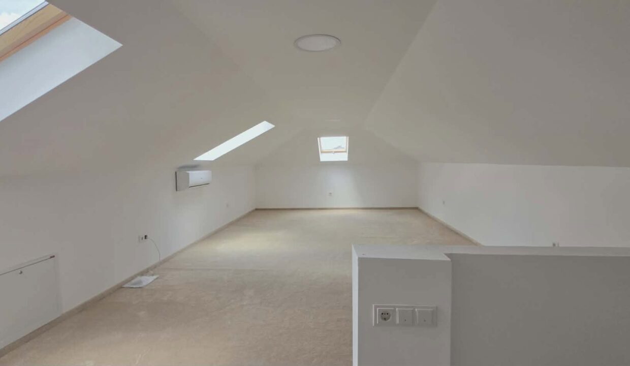 CV0501-Casa de vanzare, cart. Viena Residence-23