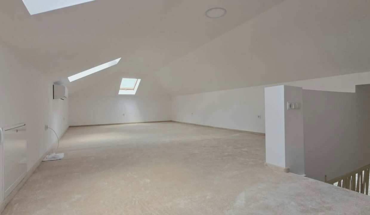 CV0501-Casa de vanzare, cart. Viena Residence-24