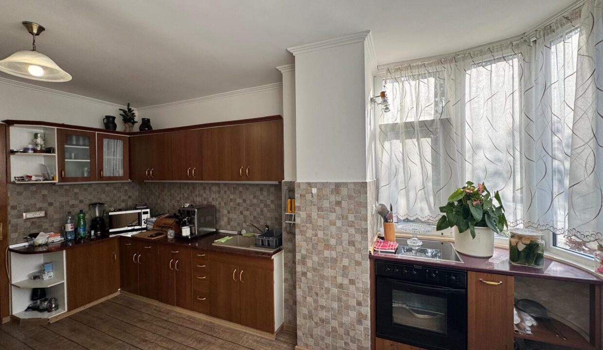 AP1541-Ap. 3 camere de vanzare, str. Gheorghe Doja-11