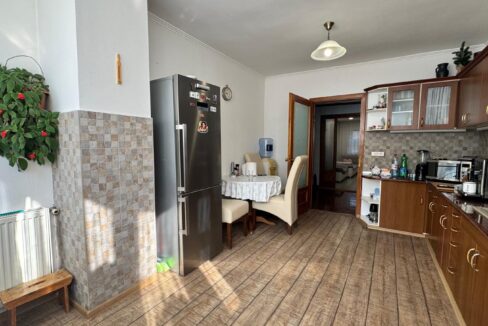 AP1541-Ap. 3 camere de vanzare, str. Gheorghe Doja-16