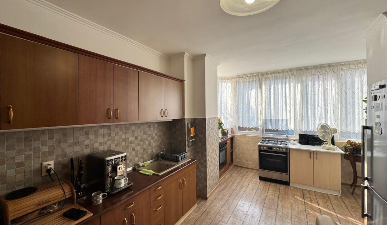 AP1541-Ap. 3 camere de vanzare, str. Gheorghe Doja-8
