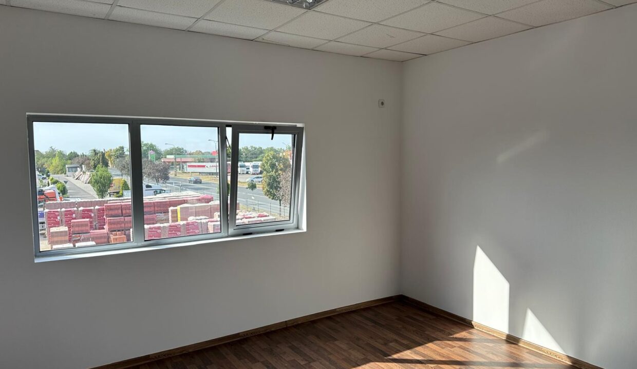 SC0139-Spatiu comercial de inchiriat-14