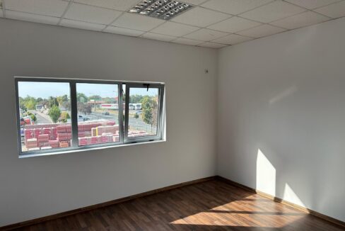 SC0139-Spatiu comercial de inchiriat-14