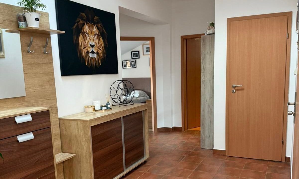 AP1542-Geta-Ap. 3 camere de inchiriat, str. Colinelor 9