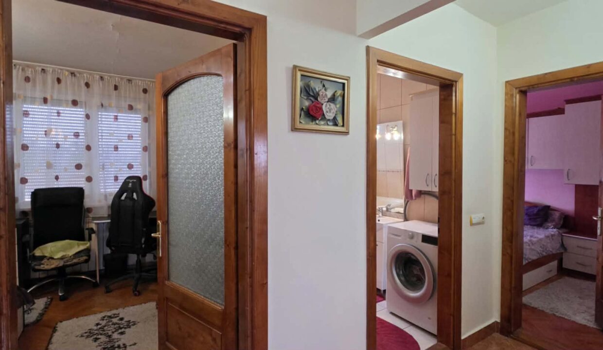 AP1543-Apartament 3 camere de inchiriat, Sextil Puscariu-04