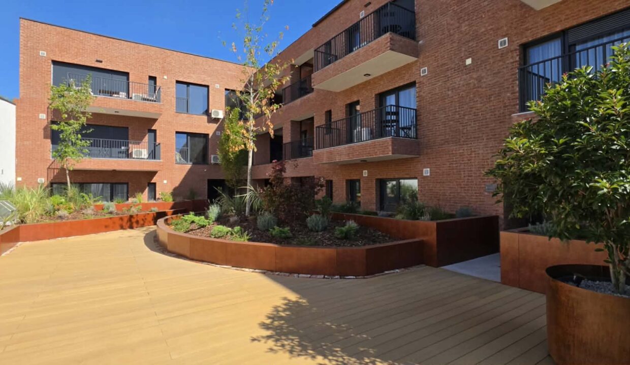 AP1544-Ap 2 cam de vanzare Eas Residence central Str Cuza Voda bloc-10