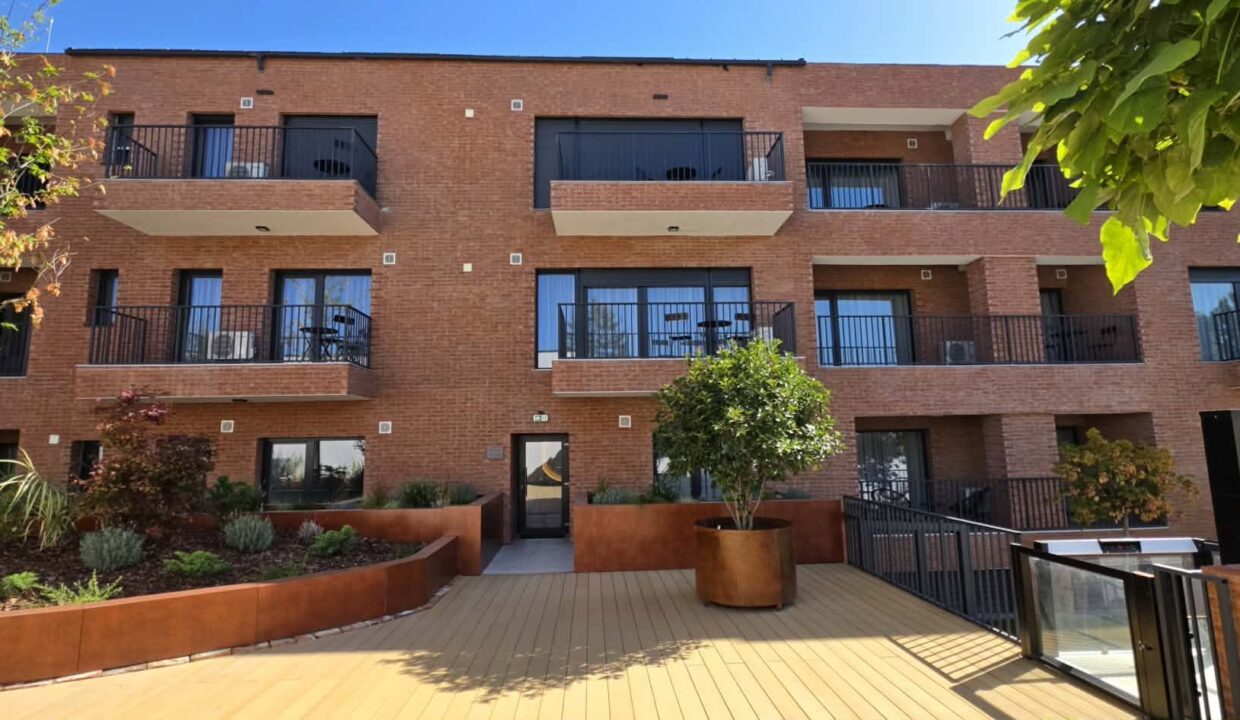 AP1544-Ap 2 cam de vanzare Eas Residence central Str Cuza Voda bloc-12