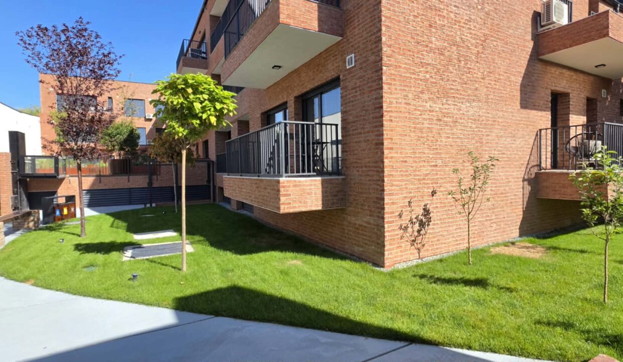 AP1544-Ap 2 cam de vanzare Eas Residence central Str Cuza Voda bloc-16