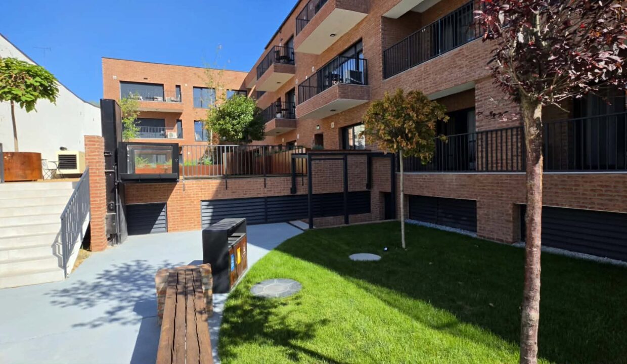 AP1544-Ap 2 cam de vanzare Eas Residence central Str Cuza Voda bloc-17